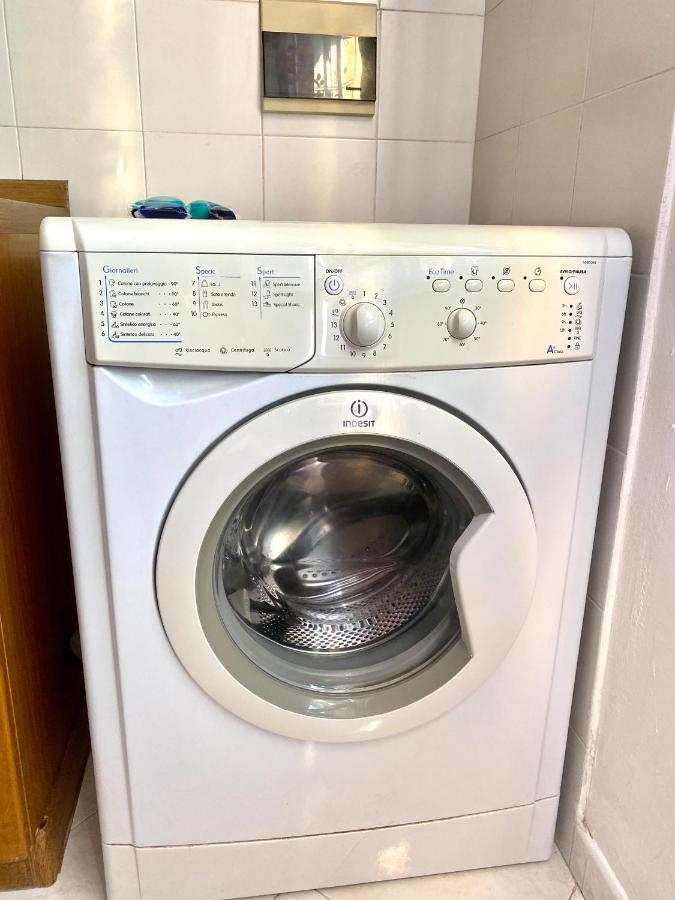 Borgo Prino Apartment Империа Екстериор снимка